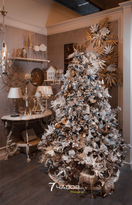 Подарите себе сказку! Эксклюзивные елочные игрушки в салоне "7 часов Интерьер"